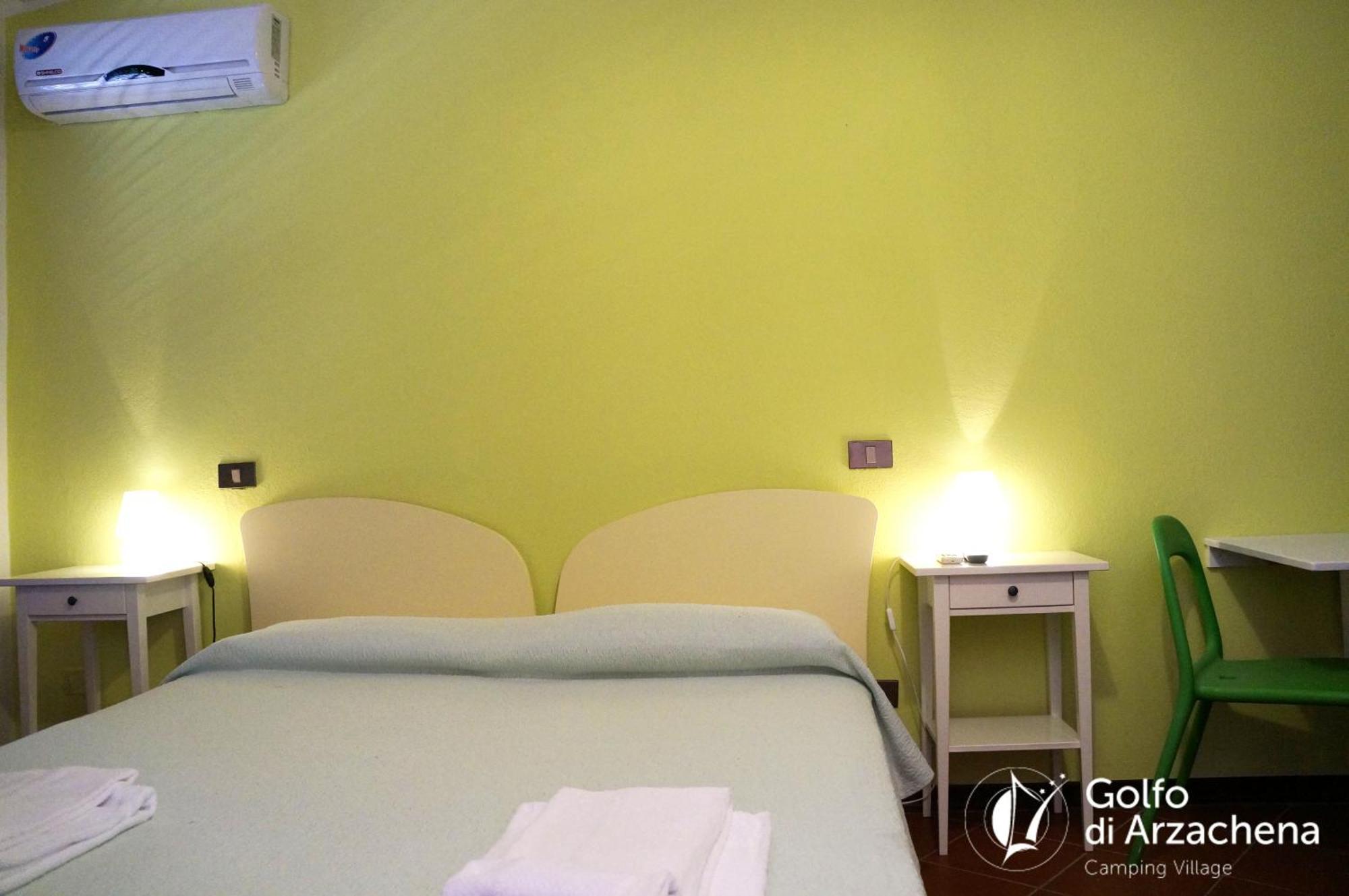 Villaggio Camping Golfo Di Arzachena Каниджоне Стая снимка